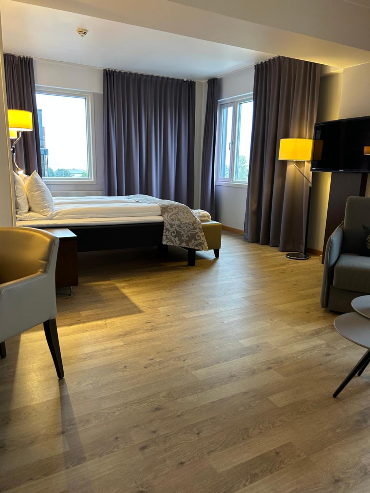 Thon Partner Hotel Victoria Hamar Esterno foto
