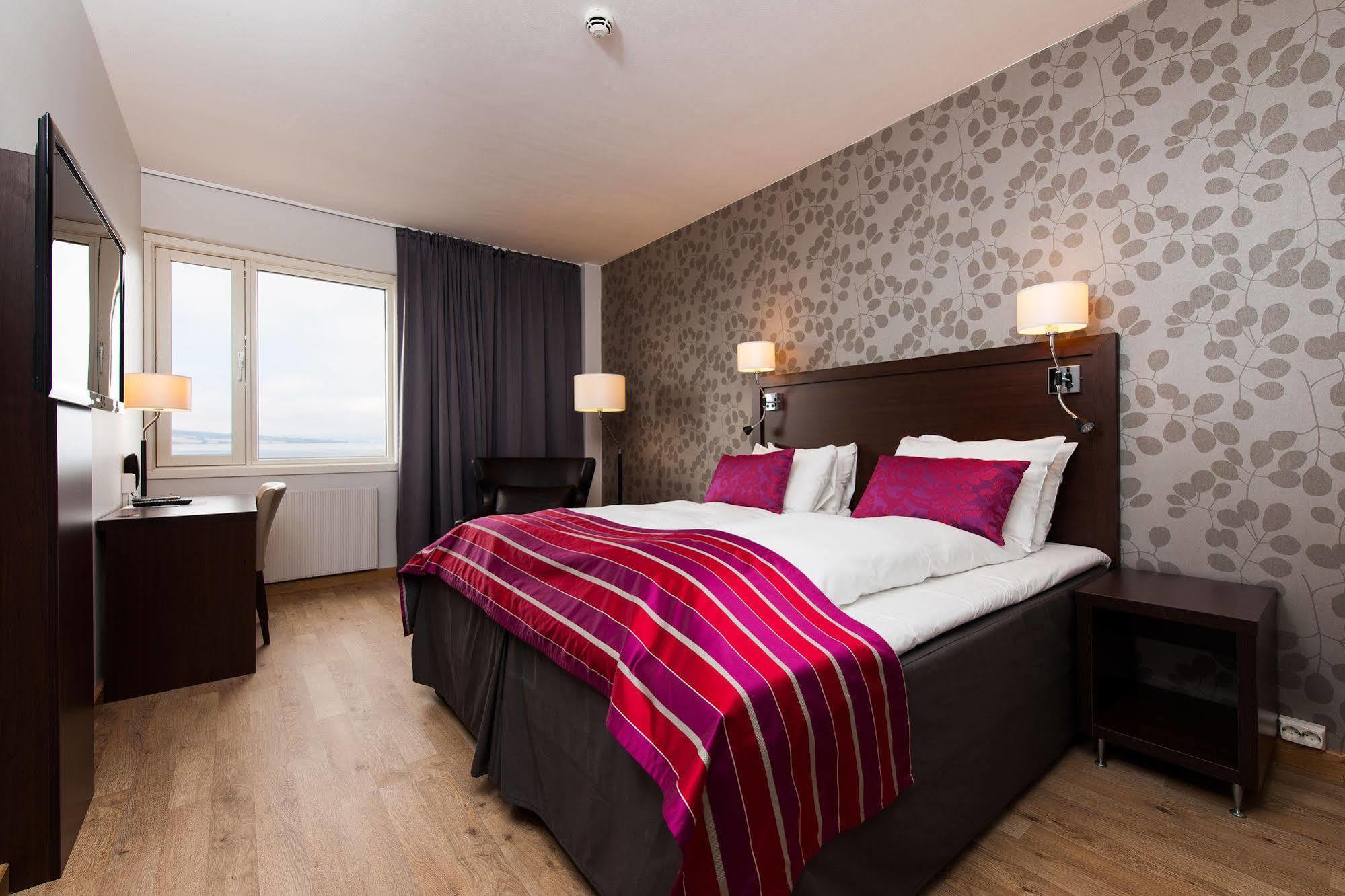 Thon Partner Hotel Victoria Hamar Esterno foto