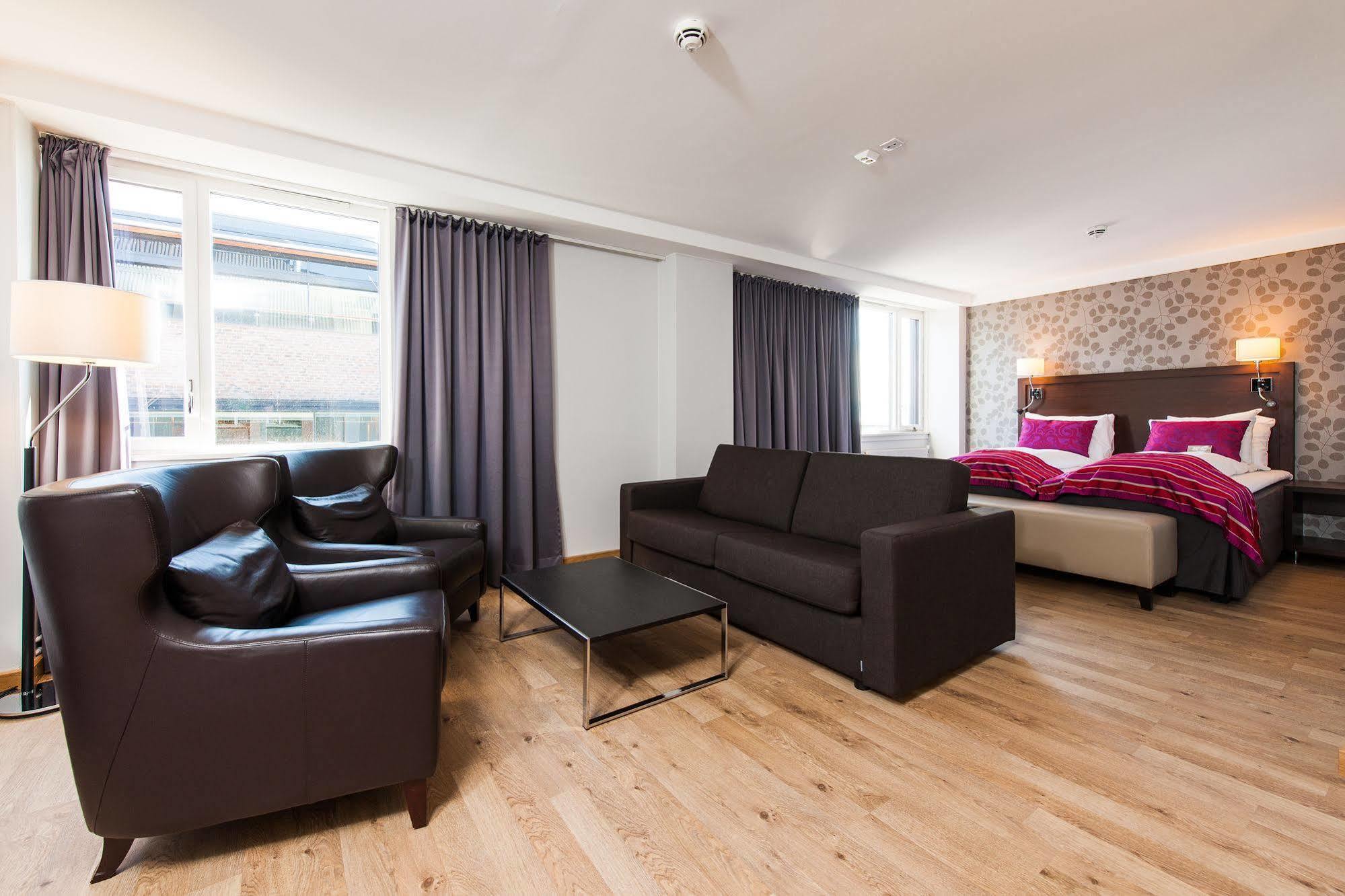 Thon Partner Hotel Victoria Hamar Esterno foto
